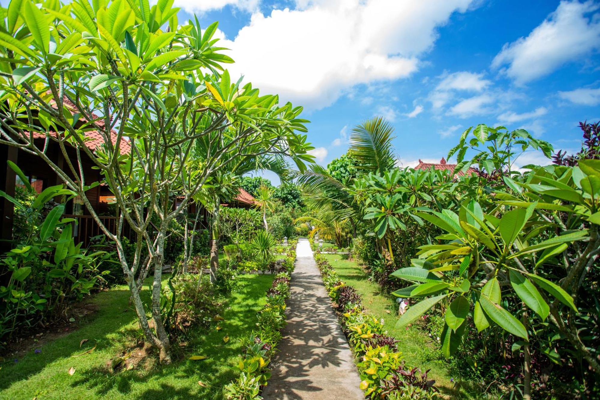 The Parnas Hotel Nusa Lembongan Exterior foto