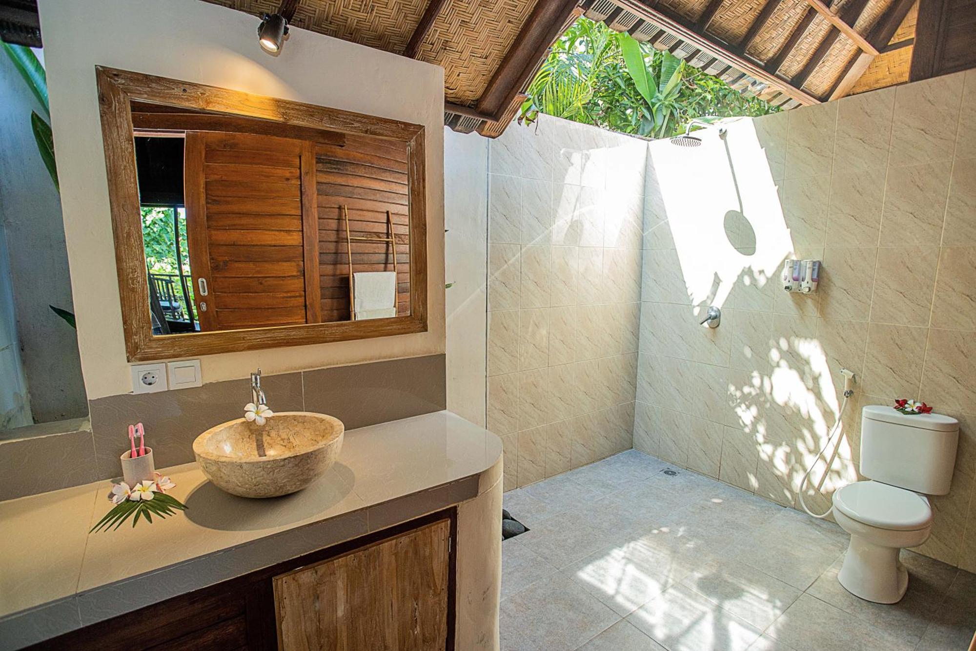 The Parnas Hotel Nusa Lembongan Exterior foto