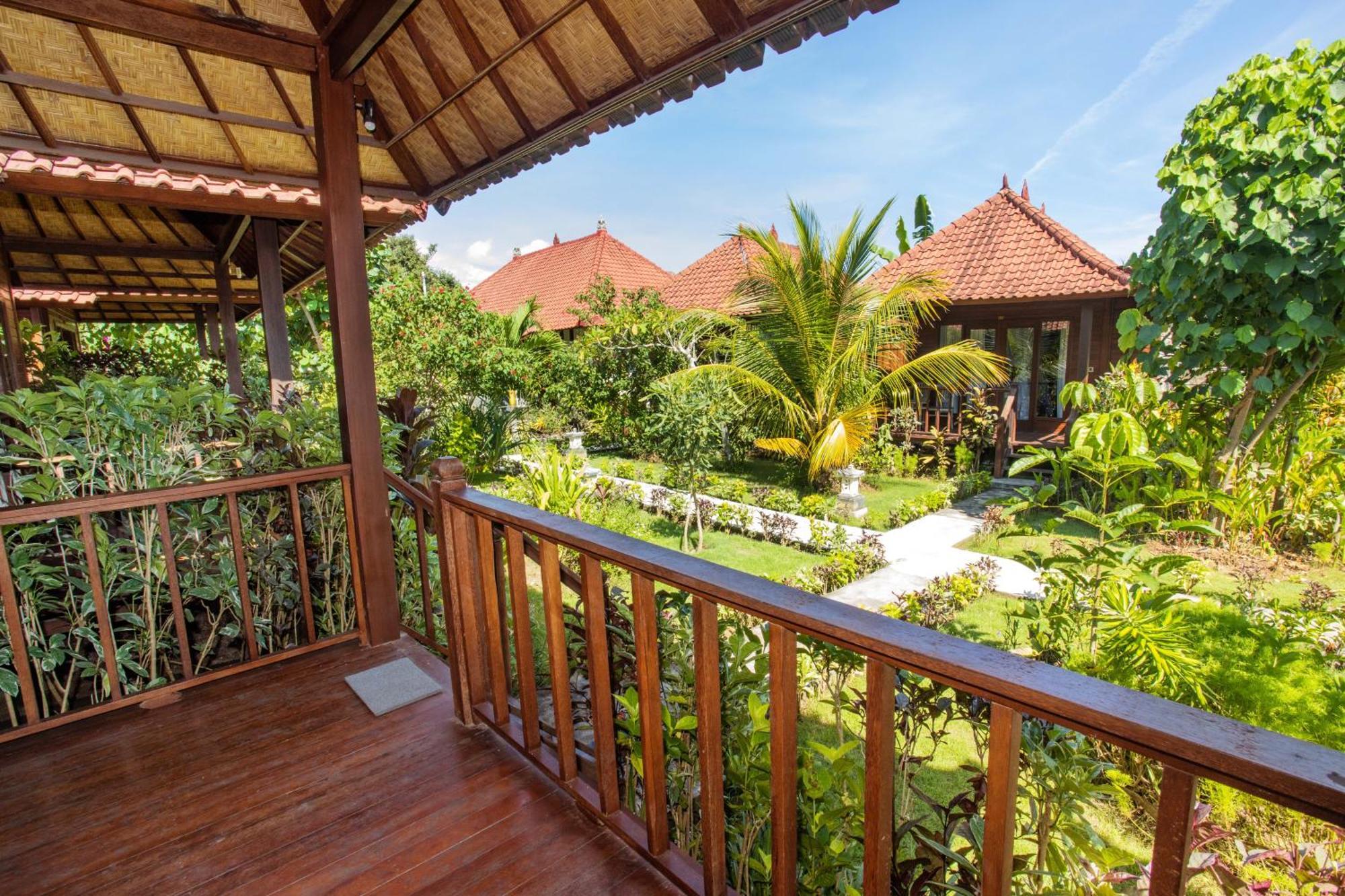 The Parnas Hotel Nusa Lembongan Exterior foto