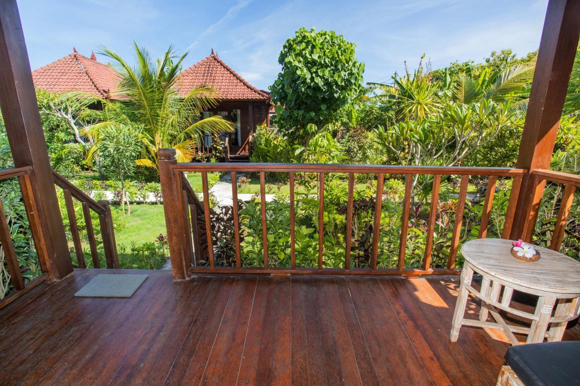 The Parnas Hotel Nusa Lembongan Exterior foto